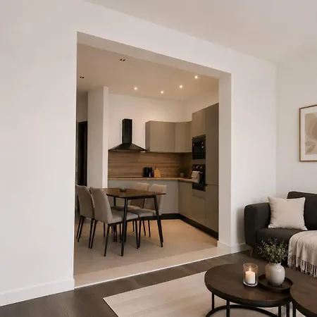 Luxury One-bedroom Penthouse With Spacious Private Terrace - Kalkara, Malta Kalkara
