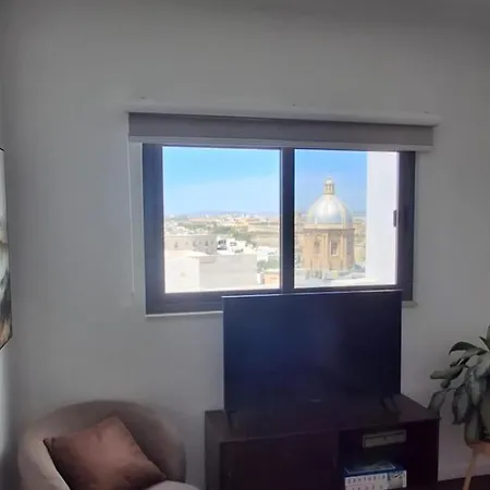 Luxury One-bedroom Penthouse With Spacious Private Terrace - Kalkara, Malta Kalkara