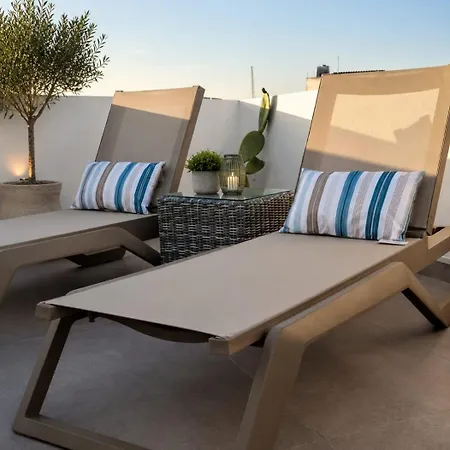 Apartament Luxury One-bedroom Penthouse With Spacious Private Terrace - Kalkara, Malta